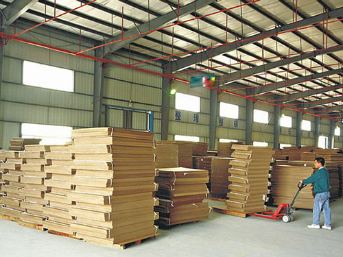 紙箱包裝物品有何優(yōu)缺點(diǎn)?